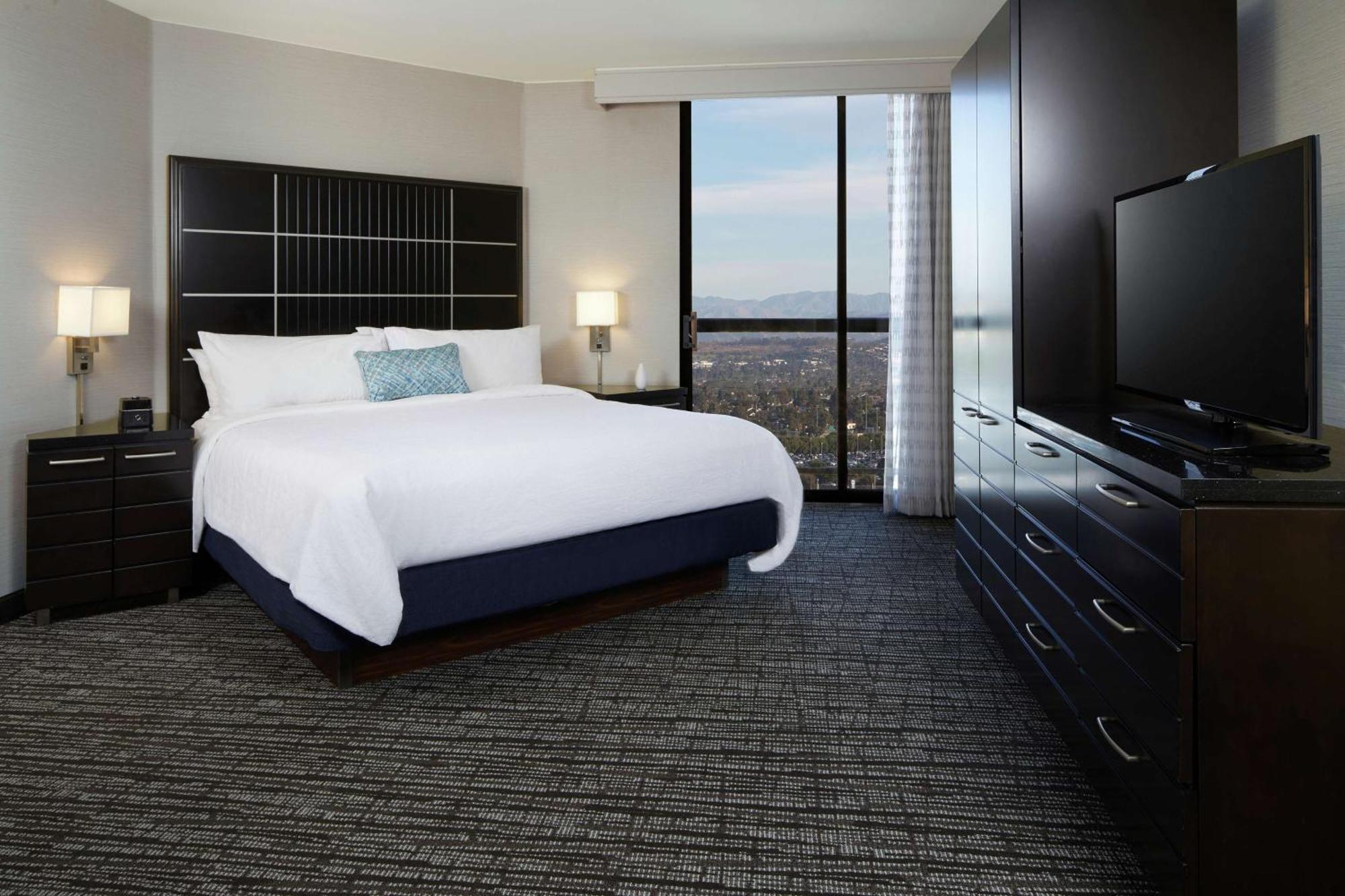 Hotel Embassy Angeles - International Airport/north Los Angeles