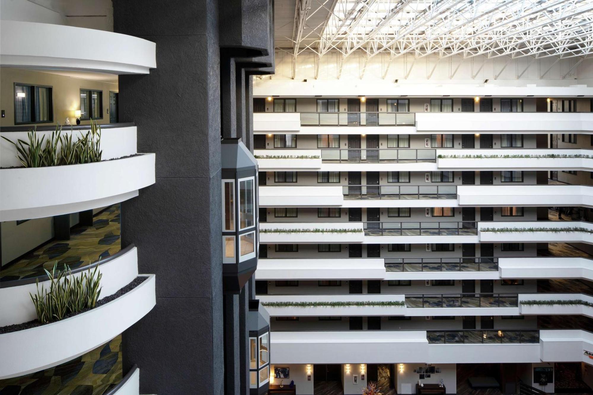 Embassy Angeles - International Airport/north Hotel